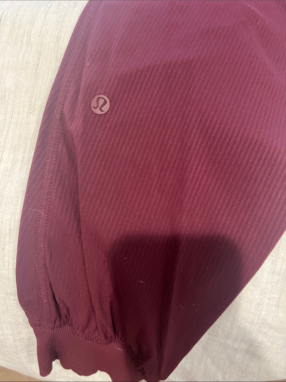 Lululemon women’s Burgundy Jogger Pants - Picture 5 of 6